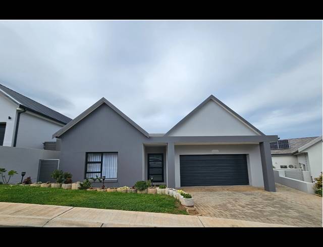 3 BEDROOM HOUSE FOR SALE IN OUTENIQUASBOSCH